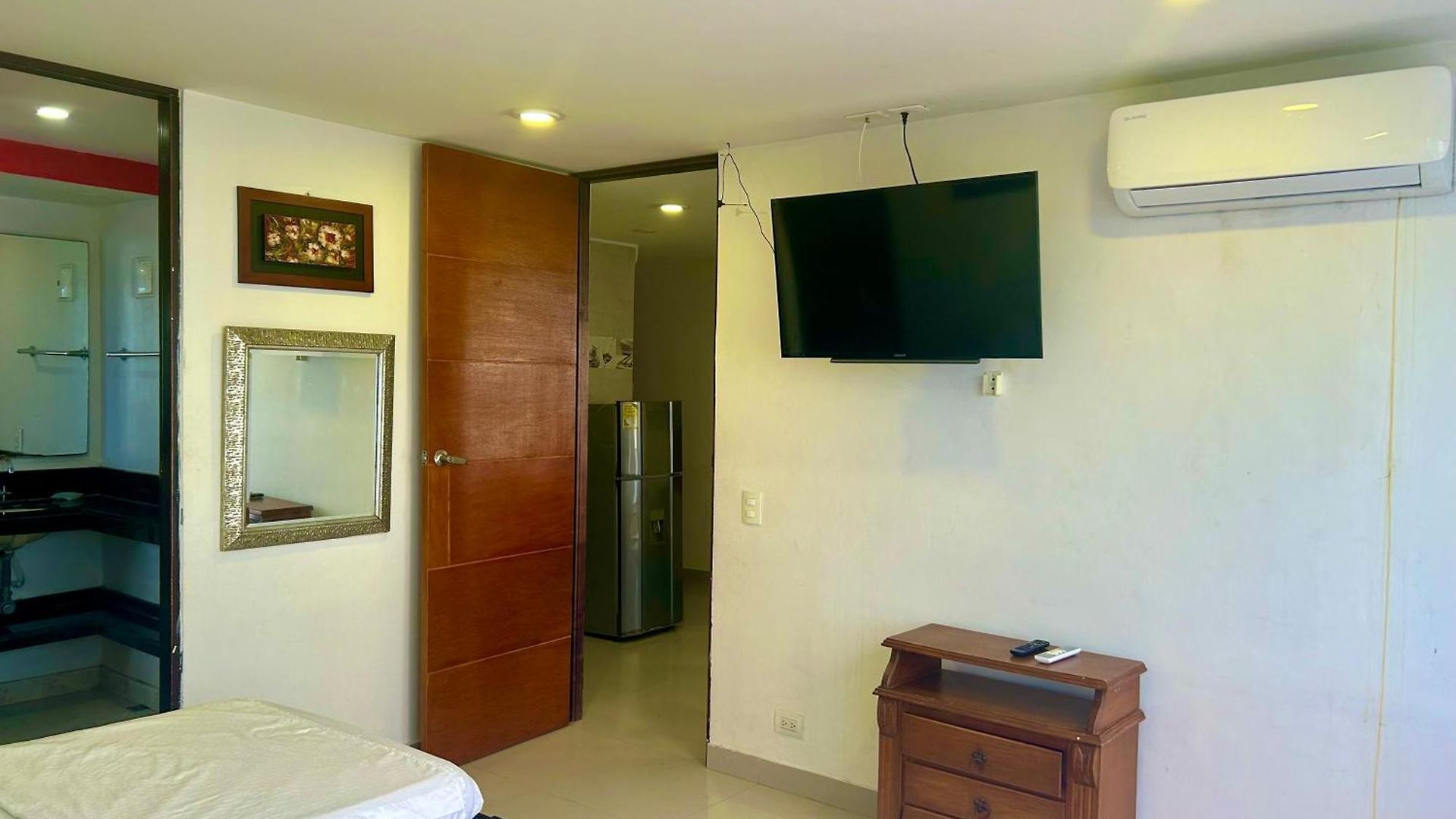 Apartamento 1c-al2j De 1 Alcoba Cerca Al Mar Con Aire Acondicionado Piscina Y Wifi Cartagena